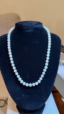 Genuine Pearl Necklace 61 Pearls 14K Gold Clasp 18” White Pearls - Thumbnail 2