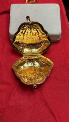 Judith Leiber Pill Trinket box Strawberry Fruit Swarovski Crystal Gold Vintage - Thumbnail 8