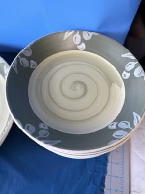 Villa Toscana Italy Hand Painted 8 Pc Pasta Bowl Set Olive Green Ceramic - Thumbnail 3