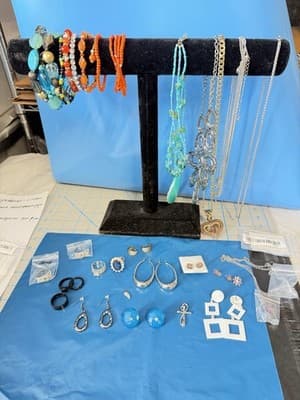 Huge Mixed Jewelry Lot Rings Sz 10 Earrings Bracelets Necklaces Pendants