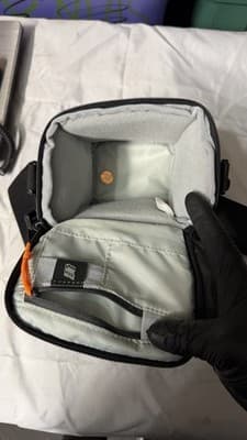 Lowepro LP36864-0WW Adventura SH 120 II Shoulder Bag for DSLR Camera With Lens - Thumbnail 11