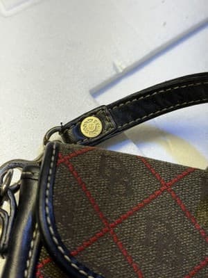 Dooney & bourke black canvas & leather D&B Logo Monogram lock pouch wallet - Thumbnail 2