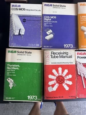 A Fantastic Collection of Original RCA Technical Books and Databooks Lot of 13 - Thumbnail 7