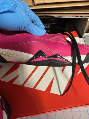 Nike Air Jordan Girls Pink High Top Basketball Shoes Size 6.5Y EUR 39 - Thumbnail 9