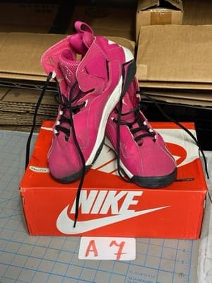 Nike Air Jordan Girls Pink High Top Basketball Shoes Size 6.5Y EUR 39 - Thumbnail 10