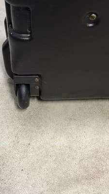 InFocus Hard Rolling Projector Case w/ Foam Insert Lockable Travel Case - Thumbnail 7