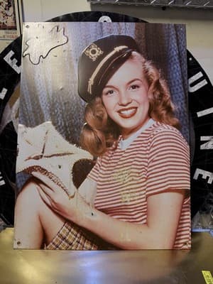Metal Sign, Bernard of Hollywood, “Marilyn Monroe”, 16 inches by 11 inches - Thumbnail 4