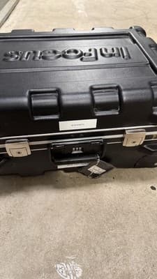 InFocus Hard Rolling Projector Case w/ Foam Insert Lockable Travel Case - Thumbnail 9