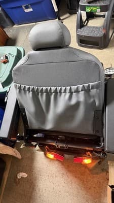 Pride Jazzy 1120 Power Wheelchair For Parts – Needs Batteries - Thumbnail 7