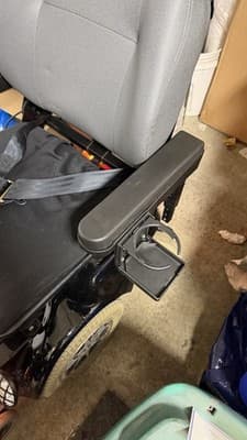 Pride Jazzy 1120 Power Wheelchair For Parts – Needs Batteries - Thumbnail 5