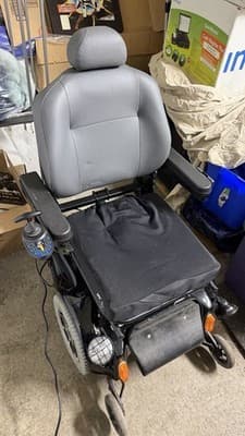 Pride Jazzy 1120 Power Wheelchair For Parts – Needs Batteries - Thumbnail 20