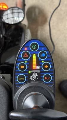 Pride Jazzy 1120 Power Wheelchair For Parts – Needs Batteries - Thumbnail 9