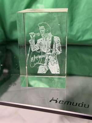 Etched Crystal Glass Cube Elvis Presley 3" 3D