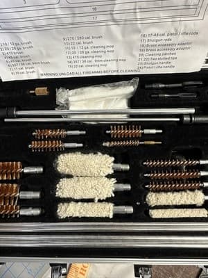 25 Pc Gun Cleaning Kit w Aluminum Case - Thumbnail 3