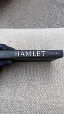 Hamlet Falcon Shakespeare Edited by Betty Bealey HC Longman Canada - Thumbnail 6
