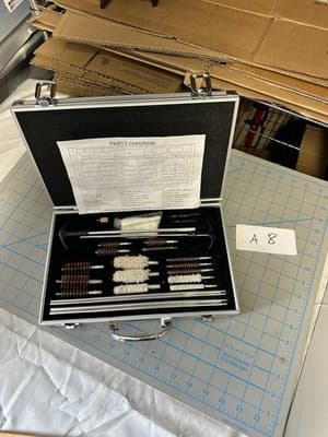 25 Pc Gun Cleaning Kit w Aluminum Case