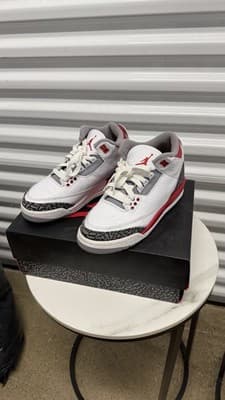 Air Jordan 3 Retro GS White Fire Red Black Size 5Y DM0967-160