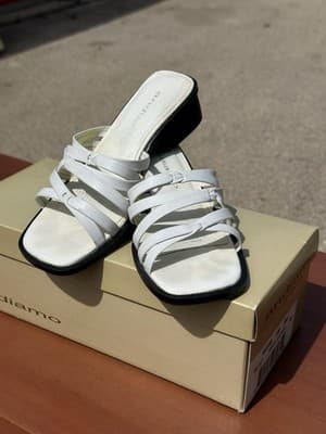 Andiamo White Leather Slide Sandals Women 6M Low Heel - Thumbnail 3