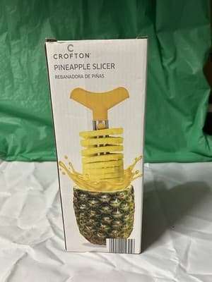 Crofton Pineapple Slicer Corer Cutter Stainless Steel Dishwasher Safe New - Thumbnail 2