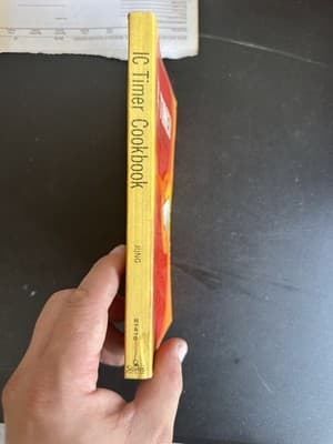 IC Timer Cookbook by Walter G. Jung – Vintage Electronics Reference Book (1970s) - Thumbnail 3