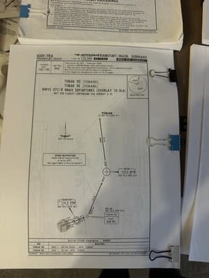 Jeppesen Aviation Charts Binder – Chicago, Frankfurt, Warsaw, 1980s-2018 - Thumbnail 9