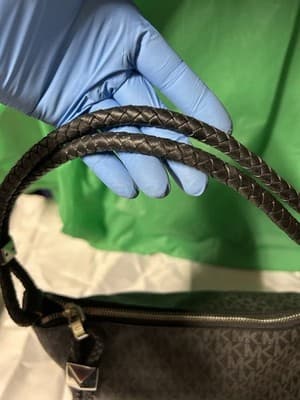 Michael Kors Black Signature Shoulder Bag Braided Handle Zip Top - Thumbnail 4