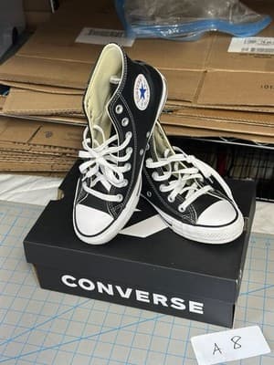 Converse Chuck Taylor All Star Black Leather High Top Sneakers Men’s 6 Women’s 8