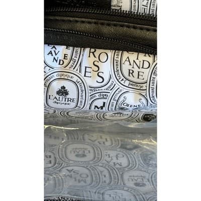 Diptyque Paris Qatar Airways Amenity Kit Toiletry Bag Black Travel Case New - Thumbnail 5
