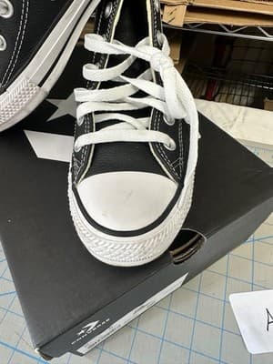 Converse Chuck Taylor All Star Black Leather High Top Sneakers Men’s 6 Women’s 8 - Thumbnail 4