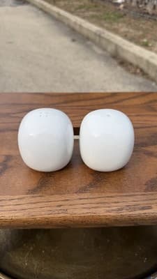 Rosenthal Germany White Porcelain Salt & Pepper Shakers Set - Thumbnail 9