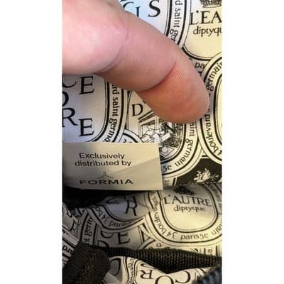 Diptyque Paris Qatar Airways Amenity Kit Toiletry Bag Black Travel Case New - Thumbnail 8