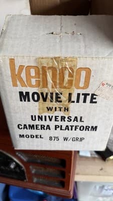 Vintage Kenco Movie Lite Super 8 Camera Light Model 875N With Box - Thumbnail 10