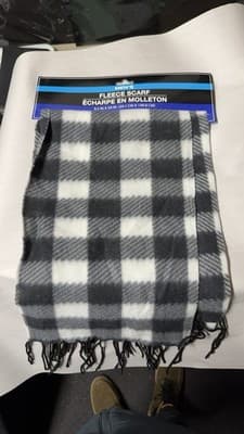 Men's Fleece Scarf Black White Gray Checkered Plaid Warm Winter Fringed New