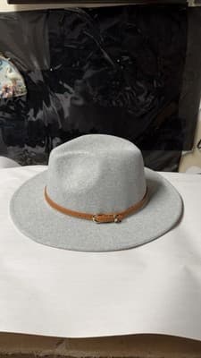 Francesca’s Felt Fedora Hat Gray One Size Leather Band Wide Brim NEW