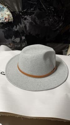 Francesca’s Felt Fedora Hat Gray One Size Leather Band Wide Brim NEW - Thumbnail 5