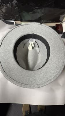 Francesca’s Felt Fedora Hat Gray One Size Leather Band Wide Brim NEW - Thumbnail 6