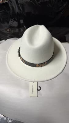 Francesca’s White Faux Felt Hat Fedora Style One Size New with Tags - Thumbnail 7