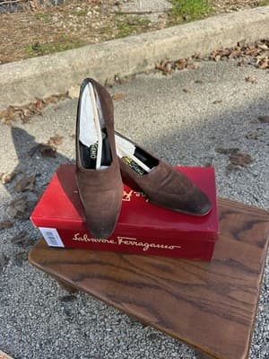 Salvatore Ferragamo Maurizia Brown Suede Heels Pumps Size 5B - Thumbnail 2