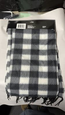Men's Fleece Scarf Black White Gray Checkered Plaid Warm Winter Fringed New - Thumbnail 2