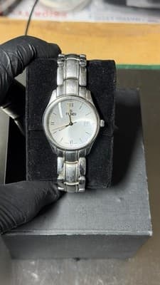 Fendi Swiss Made Stainless Steel Watch 38mm Date Silver Dial - Thumbnail 2
