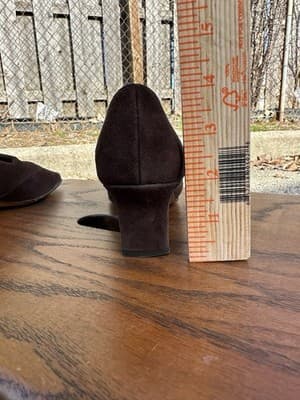 Salvatore Ferragamo Maurizia Brown Suede Heels Pumps Size 5B - Thumbnail 10