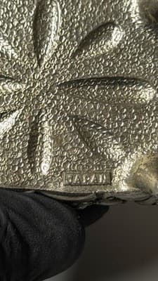 Vintage Japanese Metal Jewelry Trinket Box Floral Relief Lined Japan - Thumbnail 6
