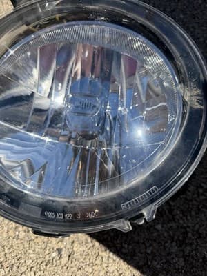 OEM Jeep Wrangler JL Halogen Headlights Pair L+R 55112872AG 55112873AG - Thumbnail 6