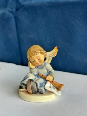 Goebel Hummel Celestial Dreamer #1922 First Issue 2003 Figurine - Thumbnail 5