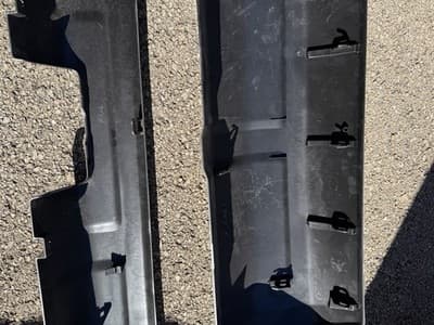 OEM Toyota Highlander Rear Bumper Cover Trim Set 2014–2019 Silver - Thumbnail 9