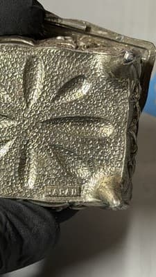 Vintage Japanese Metal Jewelry Trinket Box Floral Relief Lined Japan - Thumbnail 10