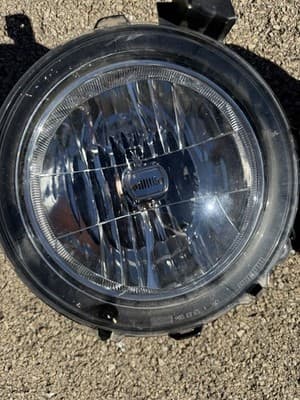 OEM Jeep Wrangler JL Halogen Headlights Pair L+R 55112872AG 55112873AG - Thumbnail 4