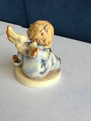 Goebel Hummel Celestial Dreamer #1922 First Issue 2003 Figurine - Thumbnail 7