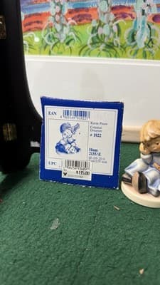 Goebel Hummel Celestial Dreamer #1922 First Issue 2003 Figurine - Thumbnail 3