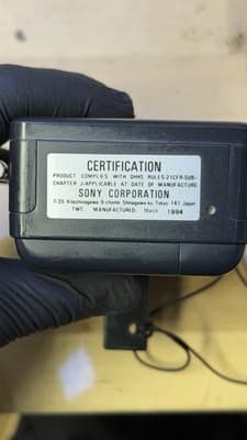 Sony Watchman FD-230 Portable TV VHF/UHF Vintage Untested 1994 - Thumbnail 7